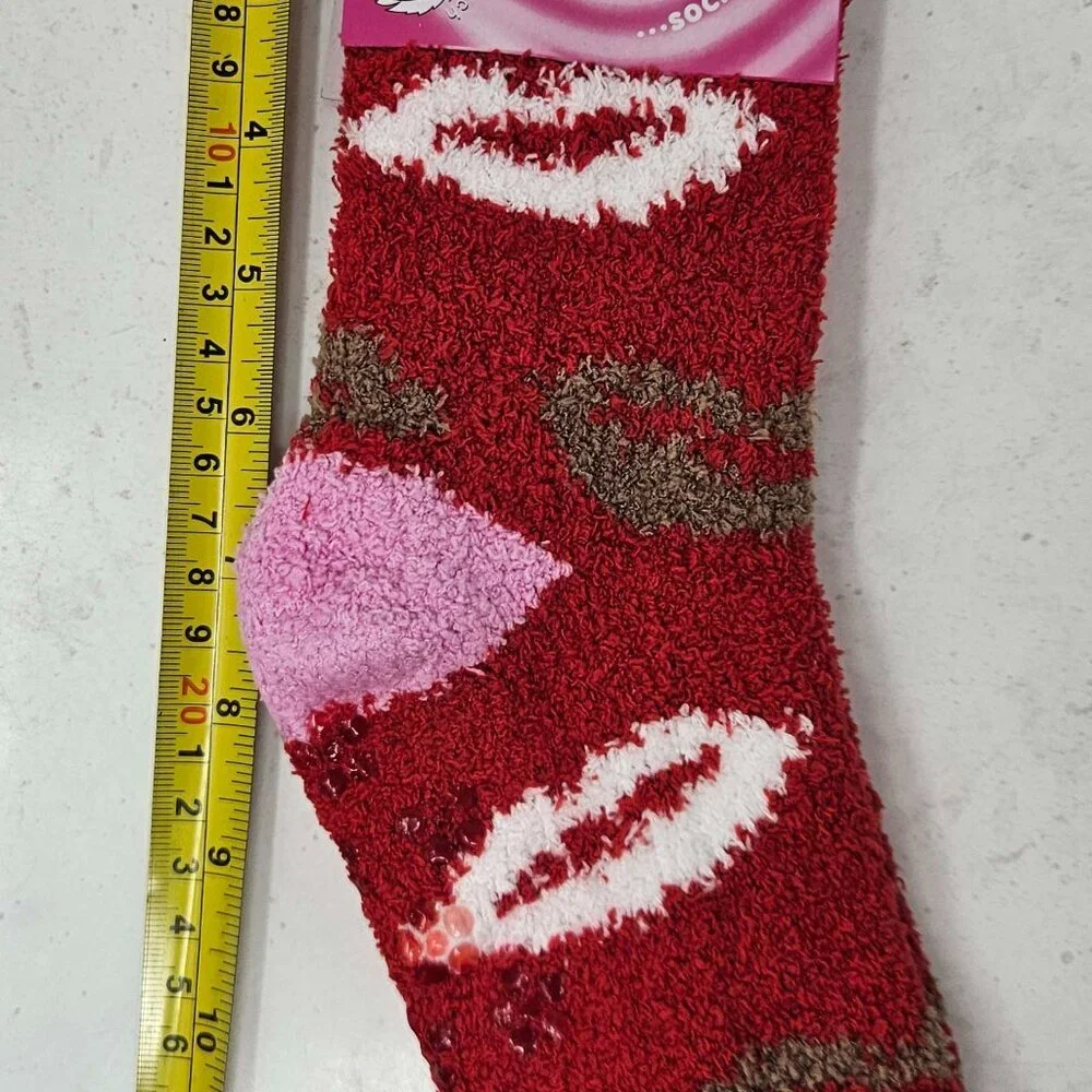 Women Fuzzy Slipper Socks Soft Cozy Non-Slip House Grips Socks, Size 9-11 6-Pack